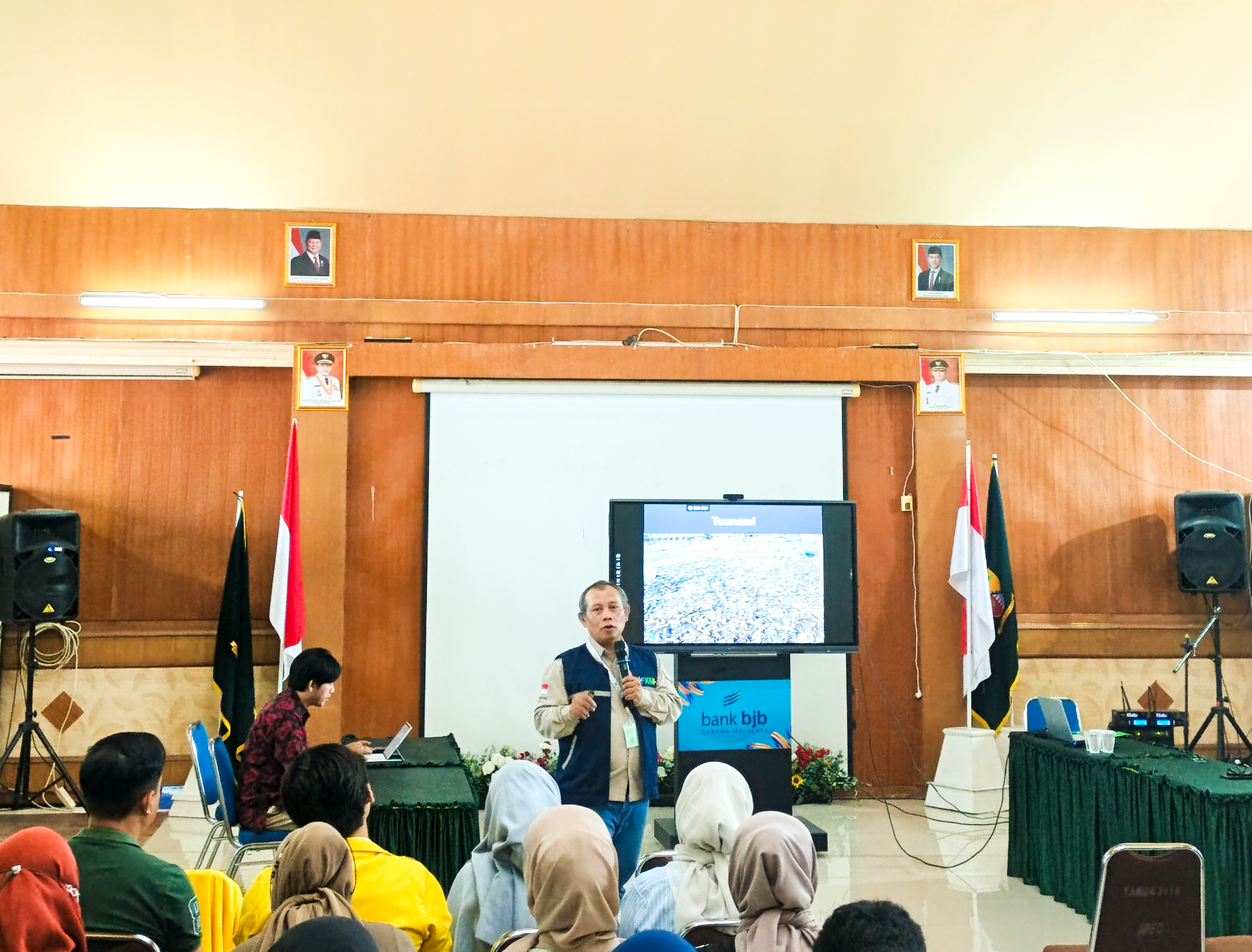 Seminar Kesiapsiagaan Perawat dalam Menghadapi Bencana di Rumah Sakit